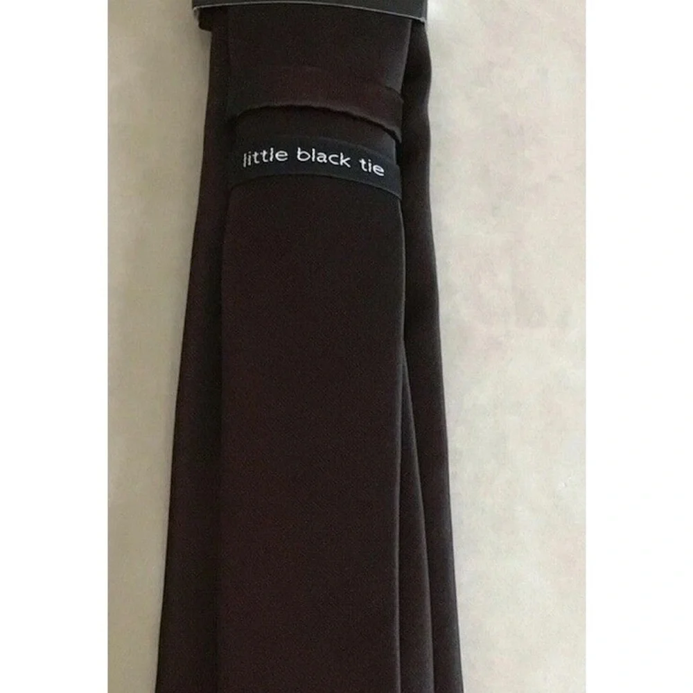 Little Black Tie - Dark Red Tie & Pocket Square Occasion Set. New with Tags